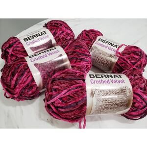 LOT OF 4 NEW‎ - Bernat Crushed Velvet Yarn Magenta